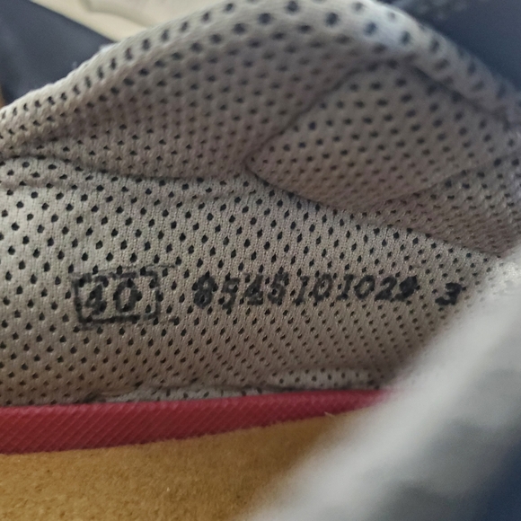 Rieker Sporty Mary Jane Walking City Shoes Blue Leather EU40 NEW
Size 9.5-10 - Picture 8 of 9